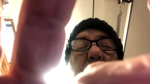 Snapshot of gngnxxx chatting on 01/27/25, 04:30 gngnxxx online show from 01/27/25, 04:30