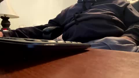 Snapshot of gngnxxx chatting on 11/03/25, 08:32 gngnxxx online show from 11/03/25, 08:32