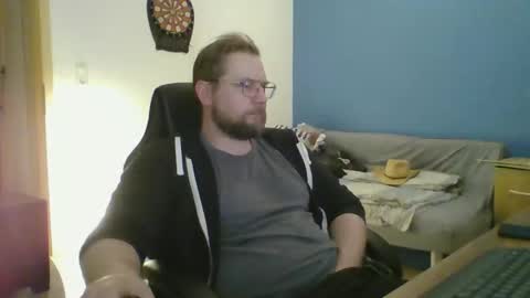 gnik_labinnah online show from 04/17/26, 10:57