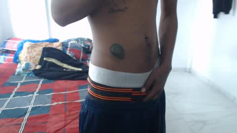 god_chinolatino online show from 05/06/26, 12:54