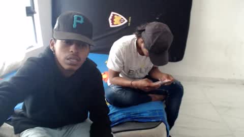 god_chinolatino online show from 06/09/26, 03:56