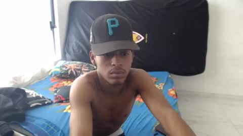 god_chinolatino online show from 06/10/26, 05:12