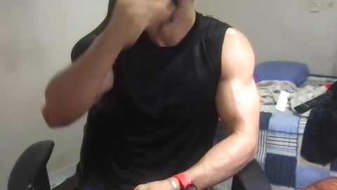 Snapshot of god_hunkules chatting on 12/15/24, 06:15 god hunkules online show from 12/15/24, 06:15