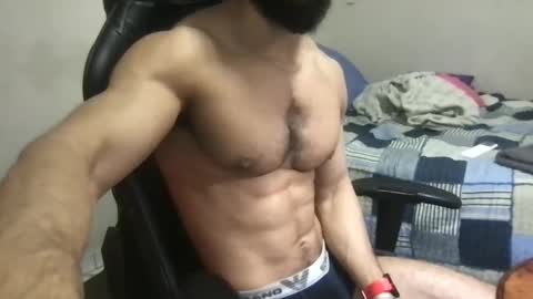 Snapshot of god_hunkules chatting on 12/16/24, 06:27 god hunkules online show from 12/16/24, 06:27