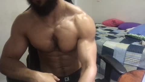 Snapshot of god_hunkules chatting on 12/22/24, 06:15 god hunkules online show from 12/22/24, 06:15