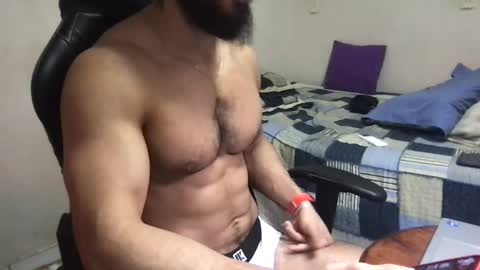 Snapshot of god_hunkules chatting on 01/05/25, 06:56 god hunkules online show from 01/05/25, 06:56