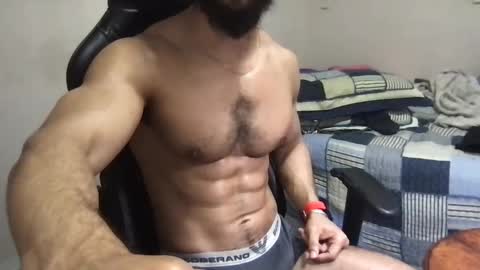 Snapshot of god_hunkules chatting on 01/08/25, 04:33 god hunkules online show from 01/08/25, 04:33