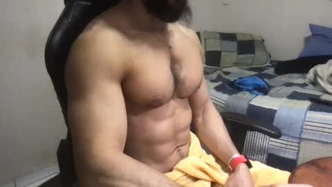 Snapshot of god_hunkules chatting on 01/16/25, 11:59 god hunkules online show from 01/16/25, 11:59