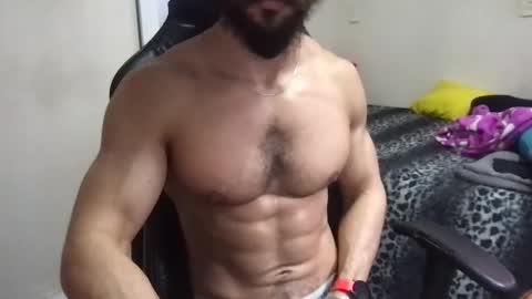 Snapshot of god_hunkules chatting on 02/05/25, 07:31 god hunkules online show from 02/05/25, 07:31