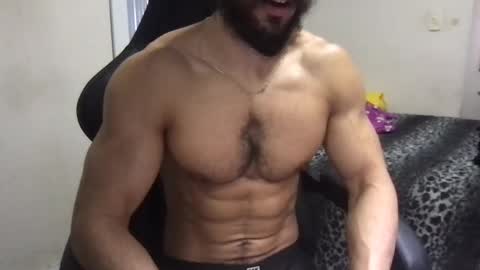 Snapshot of god_hunkules chatting on 02/18/25, 04:16 god hunkules online show from 02/18/25, 04:16