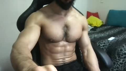 Snapshot of god_hunkules chatting on 02/20/25, 12:19 god hunkules online show from 02/20/25, 12:19