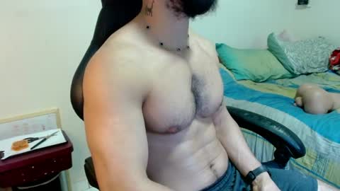 Snapshot of god_hunkules chatting on 07/17/26, 06:57 god hunkules online show from 07/17/26, 06:57