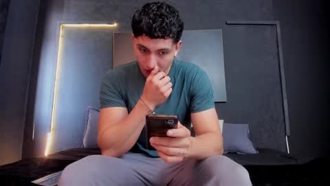 steven online show from 12/04/24, 12:25