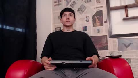 steven online show from 11/25/25, 02:28