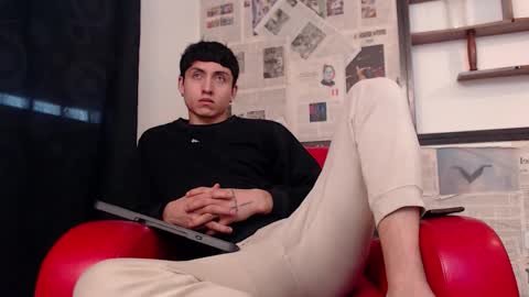 steven online show from 11/26/25, 02:29