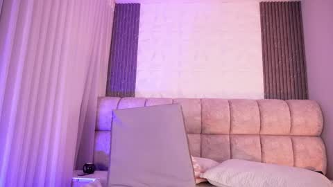 goddess_eli77 online show from 04/09/26, 06:19