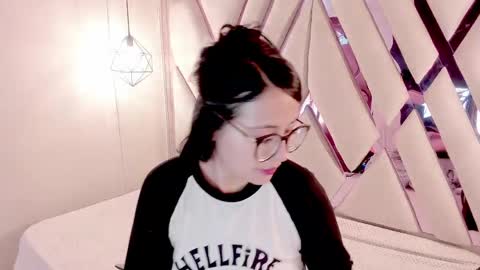 Snapshot of goddess_martina chatting on 05/19/26, 12:44 M A R T I N A online show from 05/19/26, 12:44