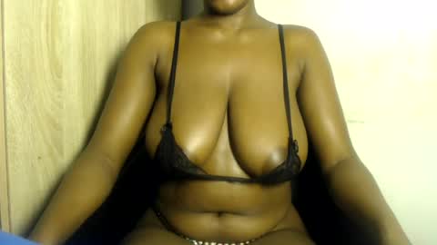 Snapshot of goddess_mellissa chatting on 07/10/26, 06:39 mellissa online show from 07/10/26, 06:39