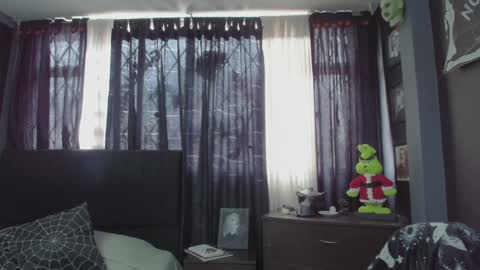 Mortem model independientfollow me on my telegram channel   online show from 12/18/24, 04:39