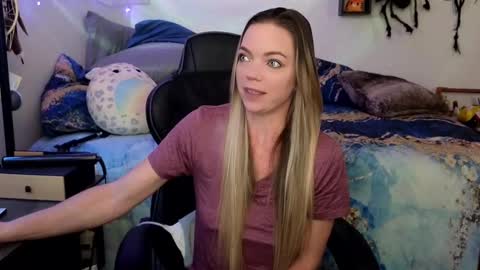 Patricia Mars           Goddess of Mars twitter thegoddessmindy online show from 02/25/25, 03:16