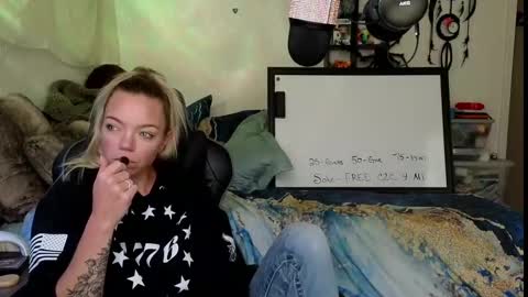 Patricia Mars           Goddess of Mars twitter thegoddessmindy online show from 09/11/25, 03:23