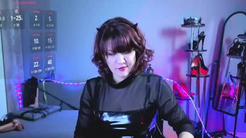Snapshot of goddess_orsa chatting on 05/05/26, 04:48 Orsa online show from 05/05/26, 04:48