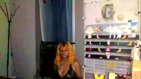 Snapshot of goddess_princess_sin chatting on 11/02/25, 03:53 Goddess Princess Sin online show from 11/02/25, 03:53
