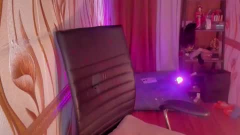 Barbie Brown online show from 10/18/25, 06:37