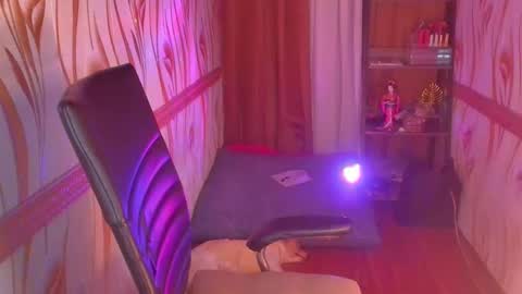 Barbie Brown online show from 11/03/25, 03:52