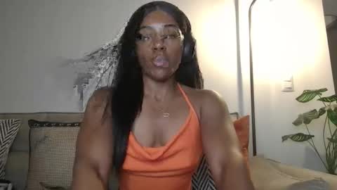 Miss Raven Black online show from 04/05/26, 01:47
