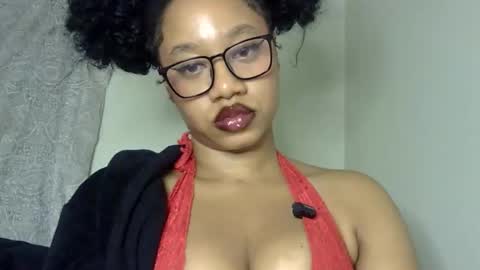 Snapshot of goddessdaisysky chatting on 11/22/25, 04:11 Goddess Daisy Sky online show from 11/22/25, 04:11