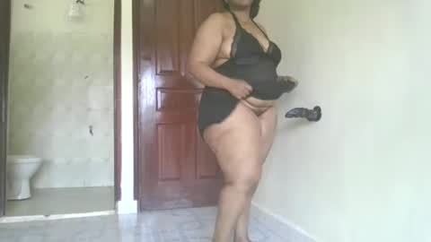 Snapshot of goddessebon chatting on 01/25/25, 09:36 shasha big online show from 01/25/25, 09:36