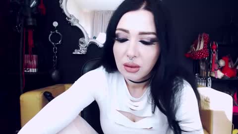 Goddess Georgia online show from 10/12/25, 01:32