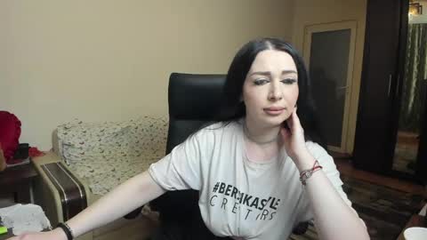 Snapshot of goddessgeorgia chatting on 04/27/26, 05:44 Goddess Georgia online show from 04/27/26, 05:44