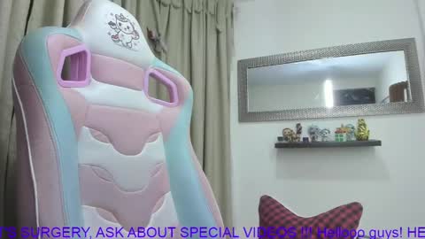 Snapshot of goddessjessica_roger chatting on 05/31/26, 05:15 Goddess Jessica and slave Roger online show from 05/31/26, 05:15