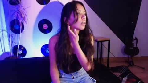 Julieta online show from 09/16/25, 07:15