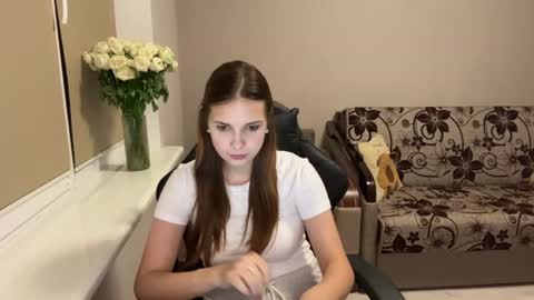 Snapshot of goddesskate_ chatting on 07/04/26, 08:37 Kate online show from 07/04/26, 08:37