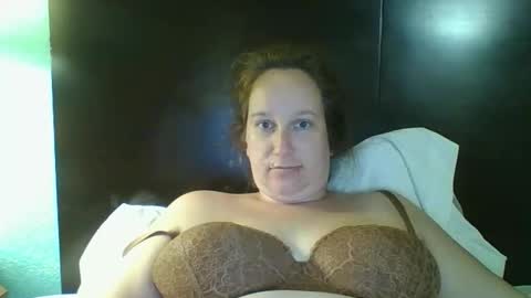 Crystal online show from 04/19/26, 01:05