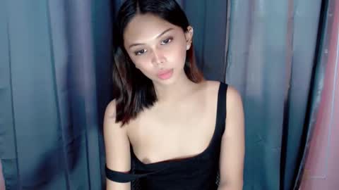 MISS LOVELY online show from 04/11/26, 04:50