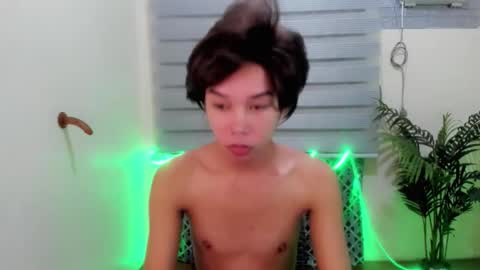 JENNIFER online show from 12/21/25, 10:00