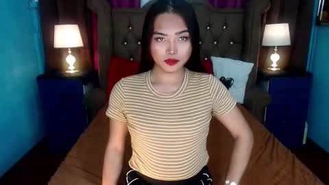Snapshot of goddessvina7068 chatting on 01/26/25, 10:24 goddessvina7068 online show from 01/26/25, 10:24
