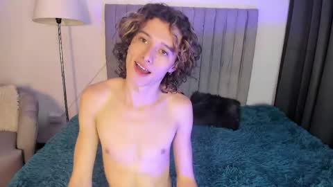 goddest_perseus_ online show from 05/21/26, 08:16