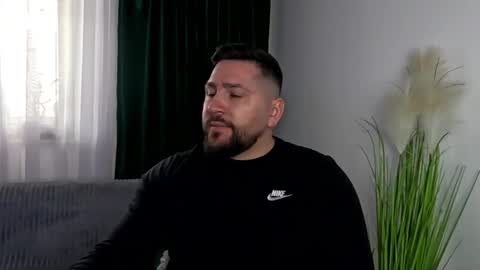 gold_alpha_boy online show from 03/19/26, 12:09