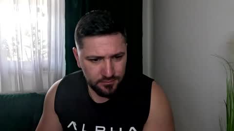 gold_alpha_boy online show from 04/21/26, 07:47