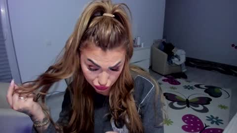 Nicole.. online show from 01/27/25, 05:14