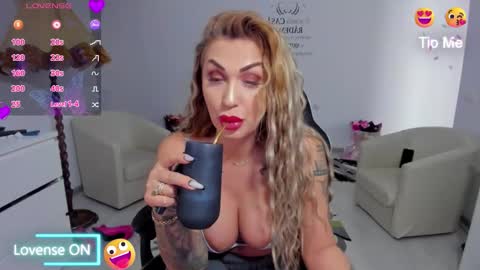 Nicole.. online show from 03/20/26, 11:04