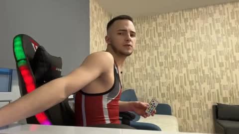 Golden boyyy21 online show from 01/29/25, 01:38