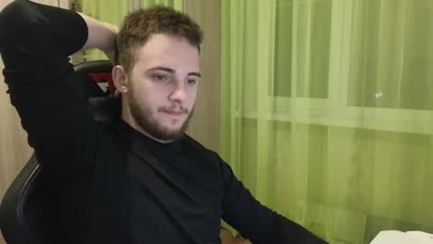 Golden boyyy21 online show from 12/02/25, 03:07