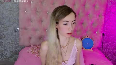 golden girl   online show from 04/14/26, 01:55