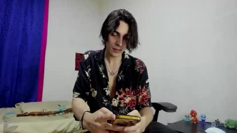 Jmmmm online show from 11/30/25, 01:31